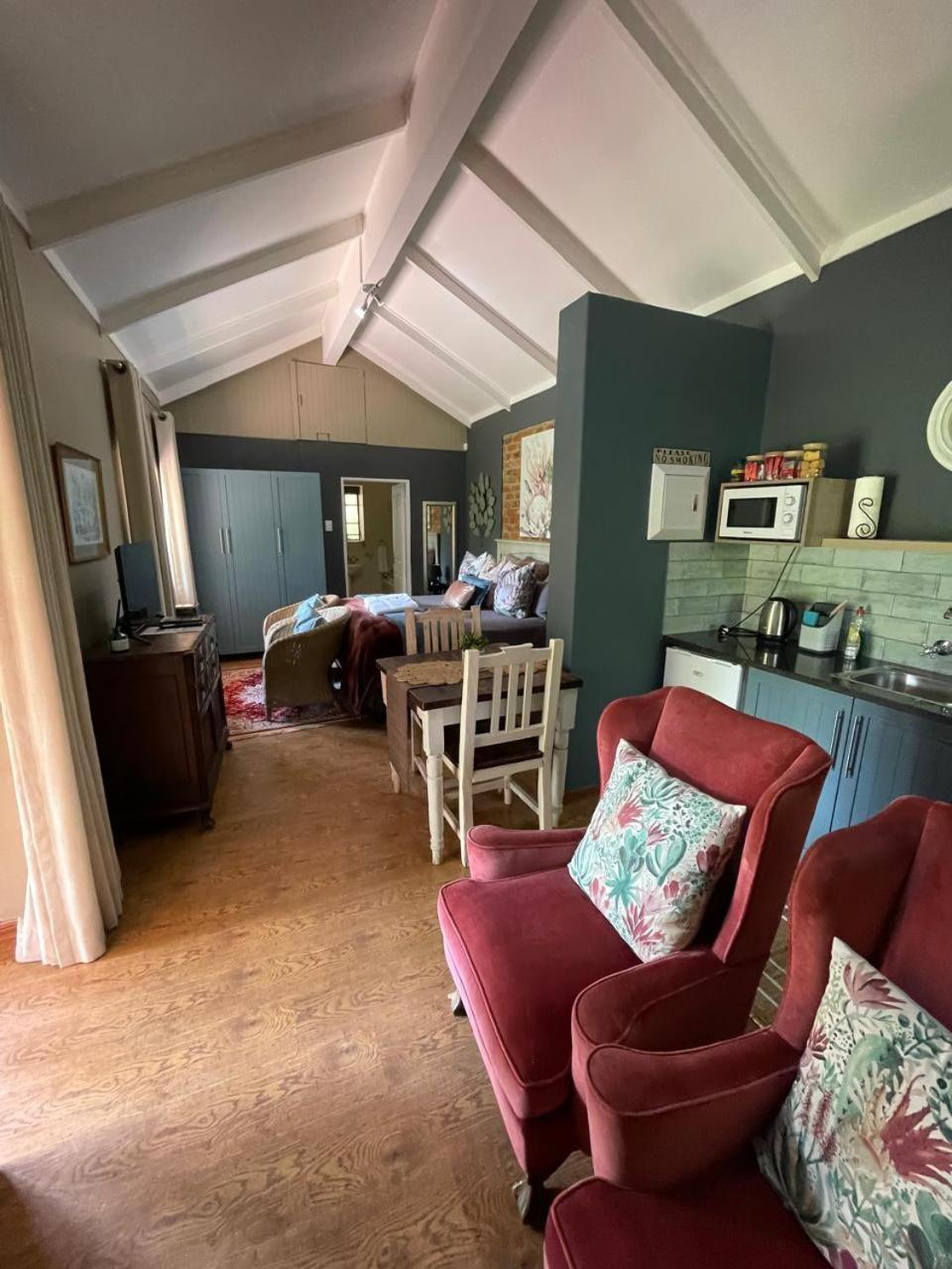 Periwinkle, Grove ,Acorn & Sage Cottages Clarens Extérieur photo