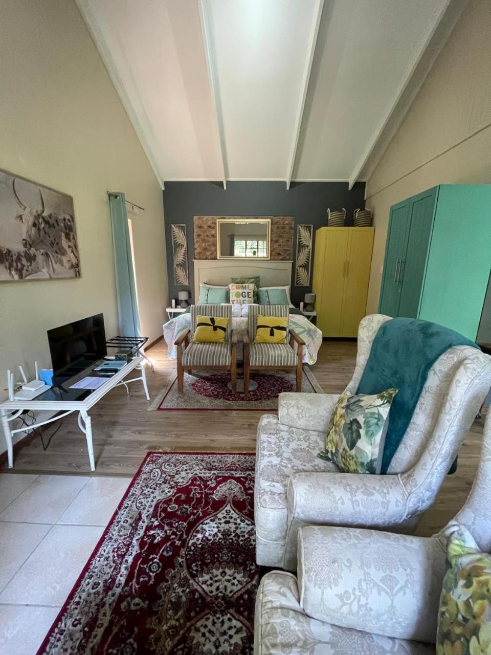 Periwinkle, Grove ,Acorn & Sage Cottages Clarens Extérieur photo