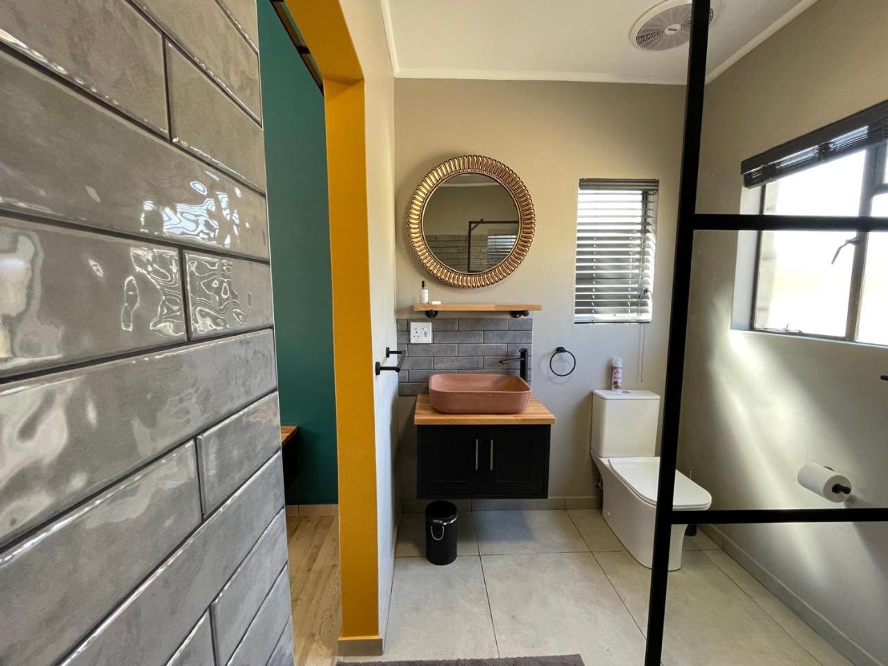 Periwinkle, Grove ,Acorn & Sage Cottages Clarens Chambre photo