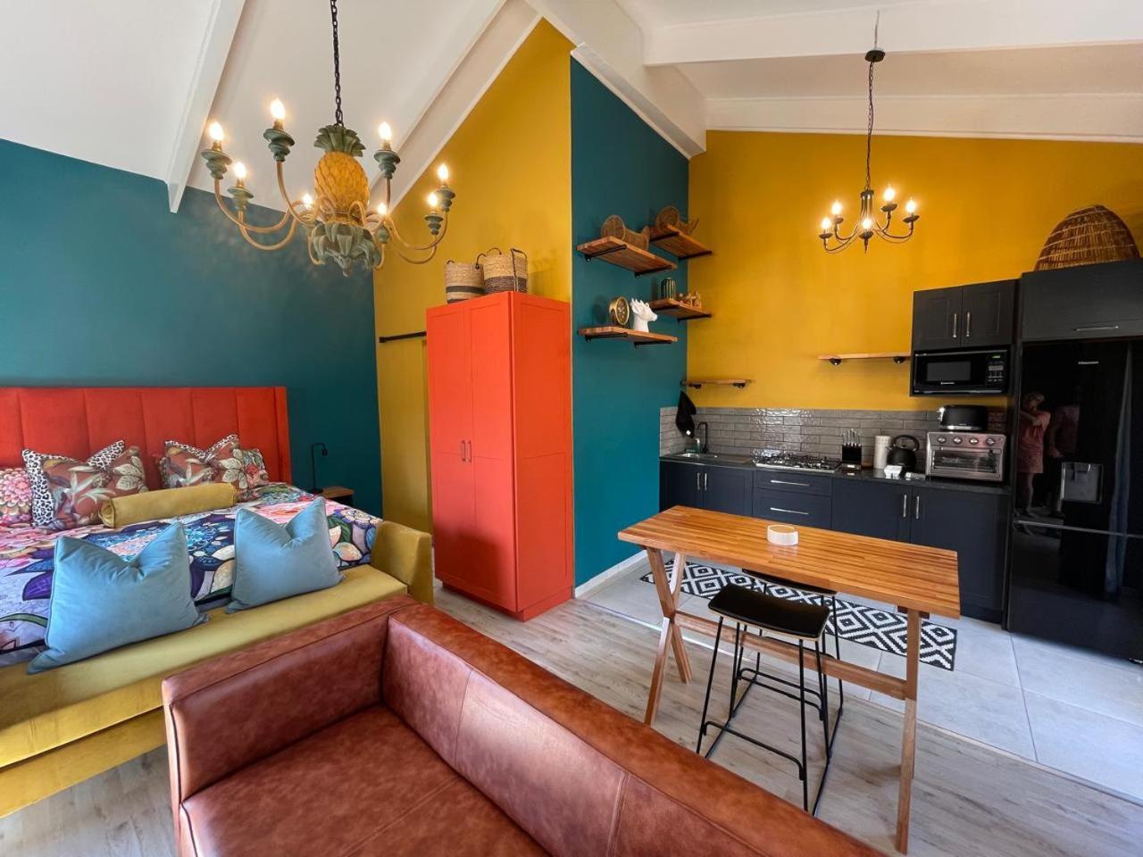 Periwinkle, Grove ,Acorn & Sage Cottages Clarens Chambre photo