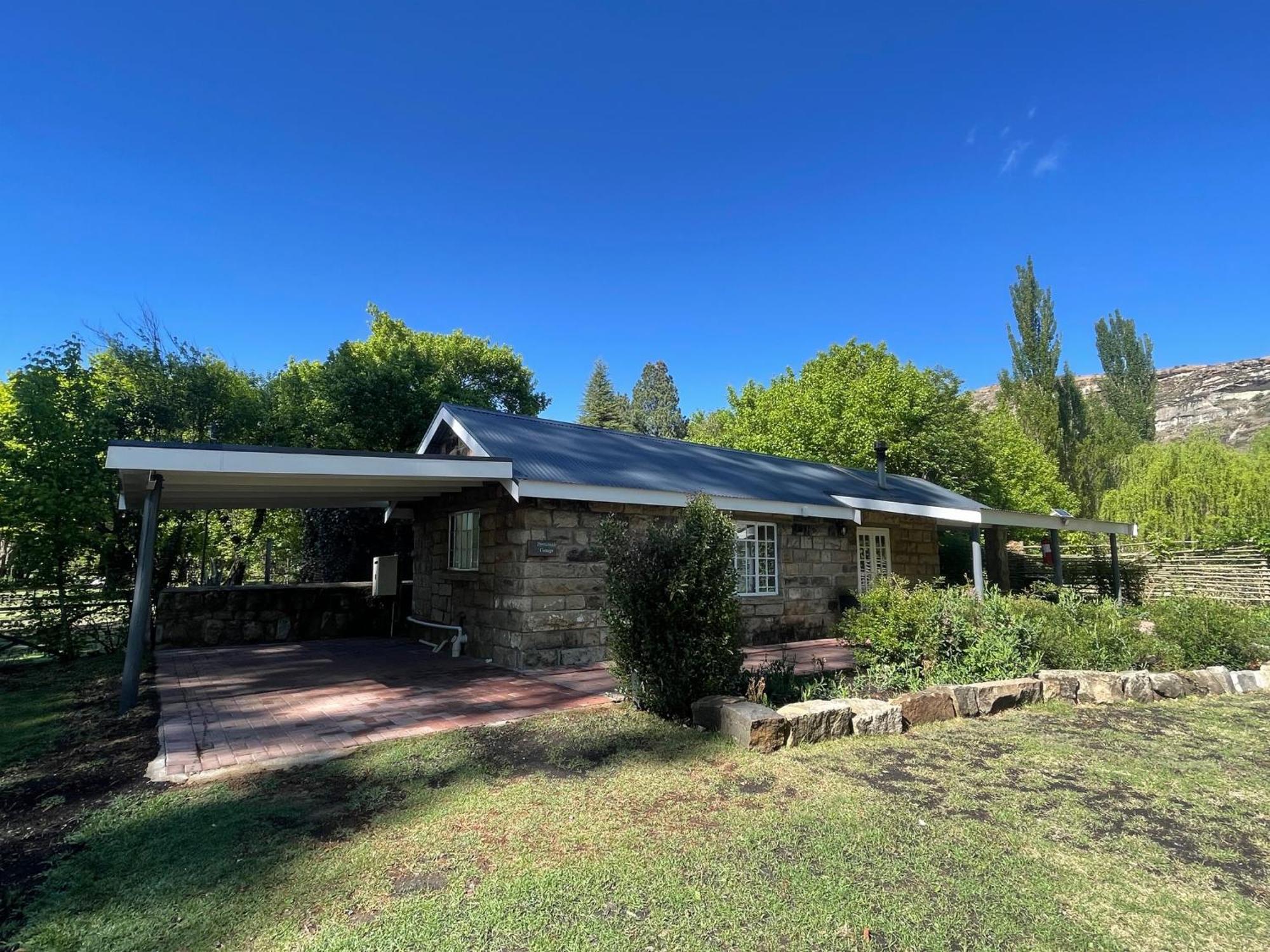Periwinkle, Grove ,Acorn & Sage Cottages Clarens Extérieur photo